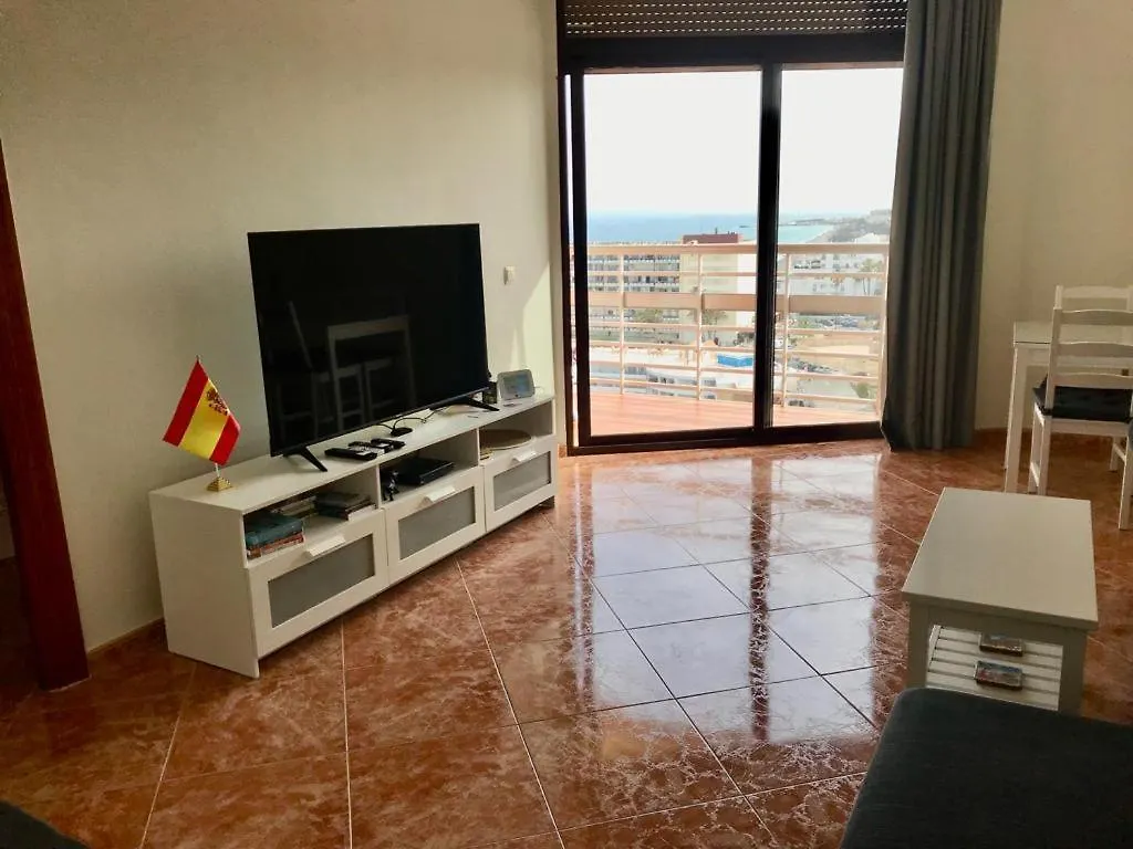 La Roca-Mediterraneo Views, 8Th Floor-New Kitchen- Pool- Parking-Air Conditioning, Ceiling Fans & Free Wifi Torremolinos