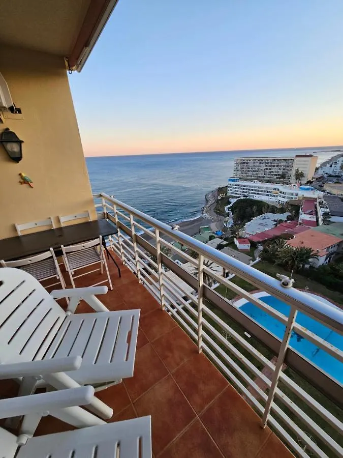 La Roca-Mediterraneo Views, 8Th Floor-New Kitchen- Pool- Parking-Air Conditioning, Ceiling Fans & Free Wifi contacts