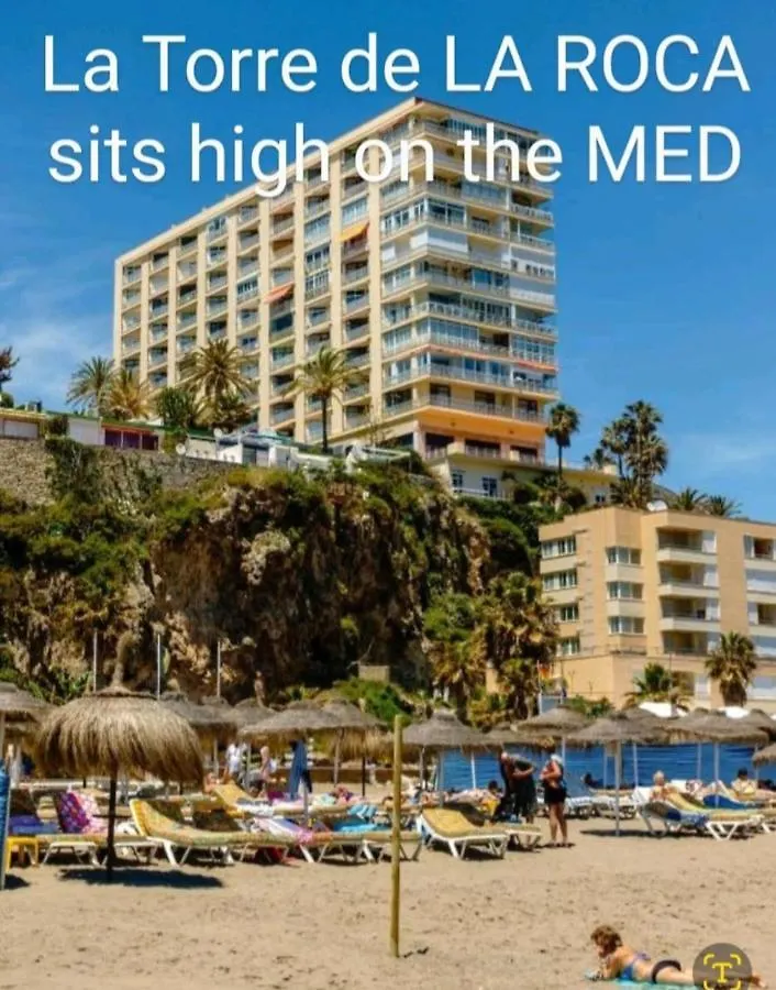 La Roca-Mediterraneo Views, 8Th Floor-New Kitchen- Pool- Parking-Air Conditioning, Ceiling Fans & Free Wifi Torremolinos Apartment