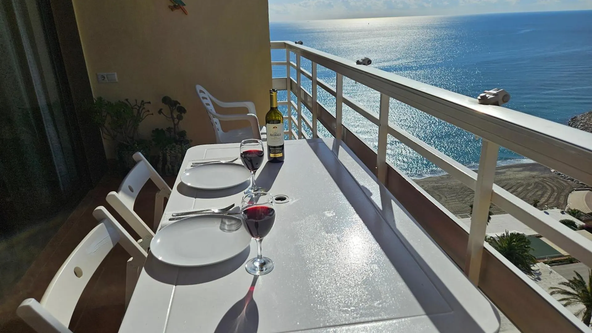 La Roca-Mediterraneo Views, 8Th Floor-New Kitchen- Pool- Parking-Air Conditioning, Ceiling Fans & Free Wifi Torremolinos 0*,  Spain